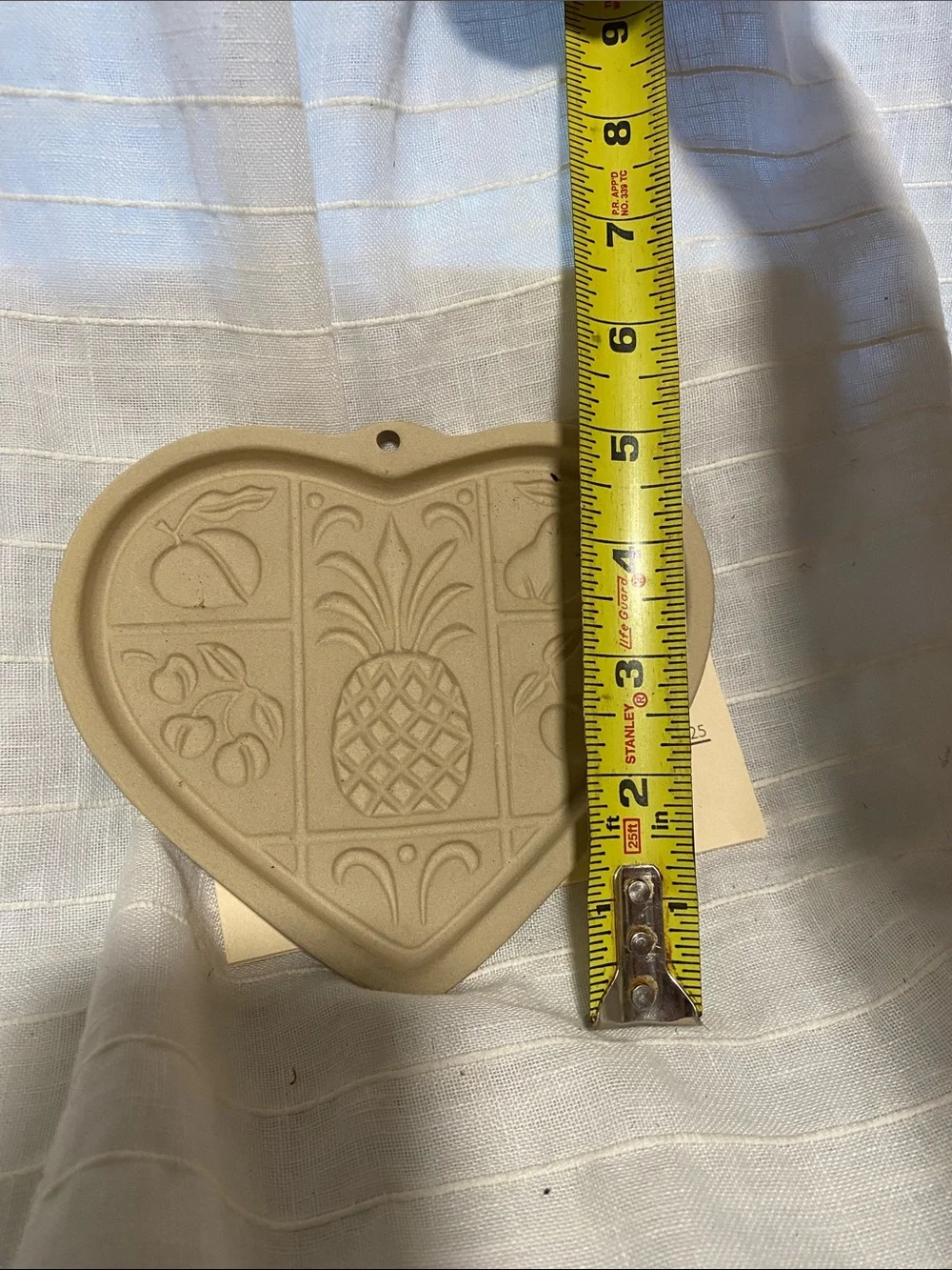 The Pampered Chef Heart-Shaped Cookie Mold in Tan